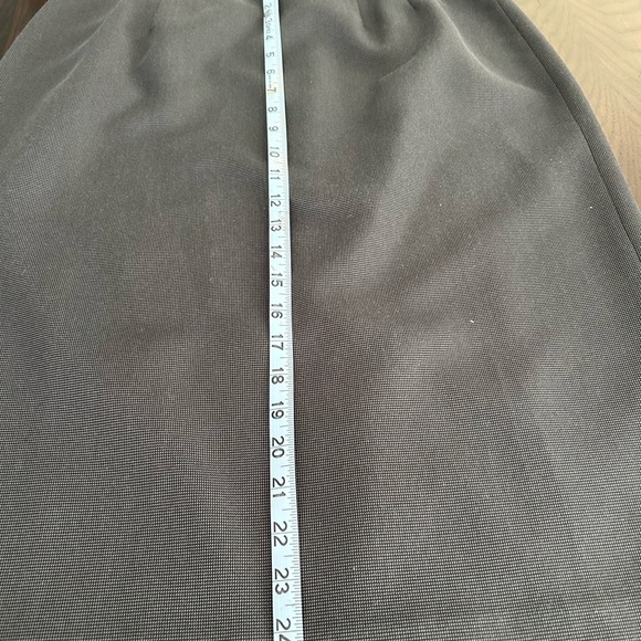 2 piece suit - Picture 10 of 10